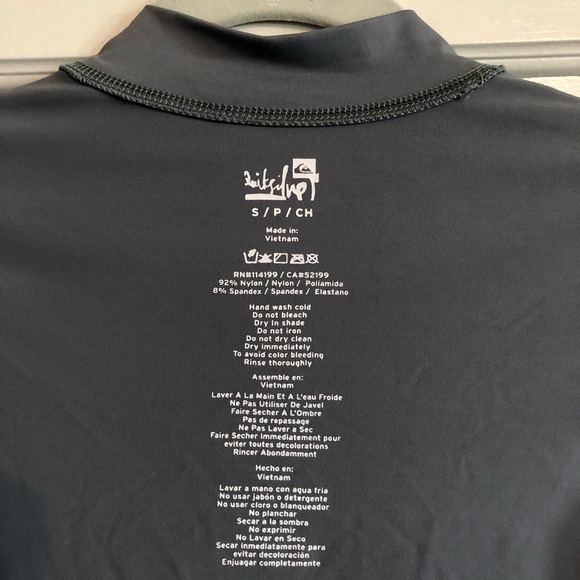 Quicksilver Rash Guard - Picture 3 of 5